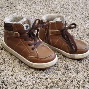 Kids boots
